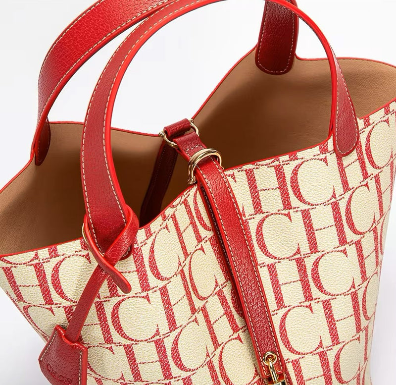 Bolsa de Ombro Luxuosa com Textura Jacquard